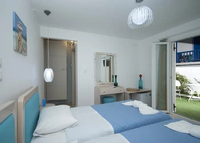 Mykonos Marina * Mykonos Town