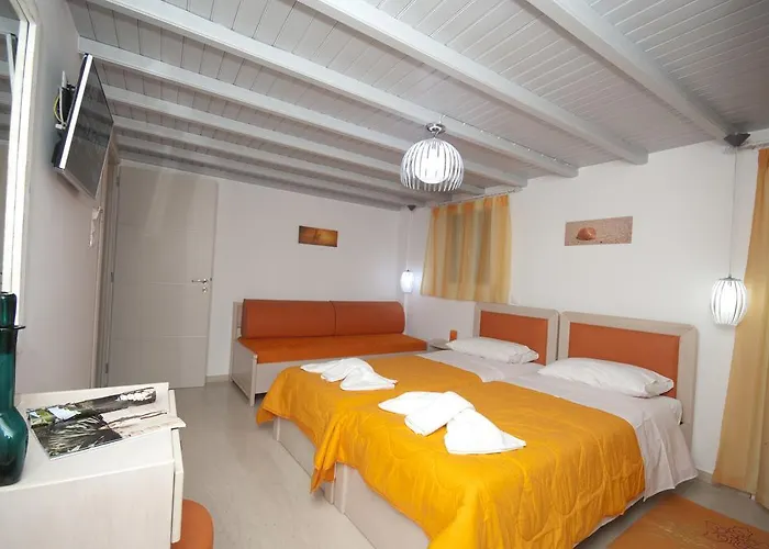 Mykonos Marina 아파트